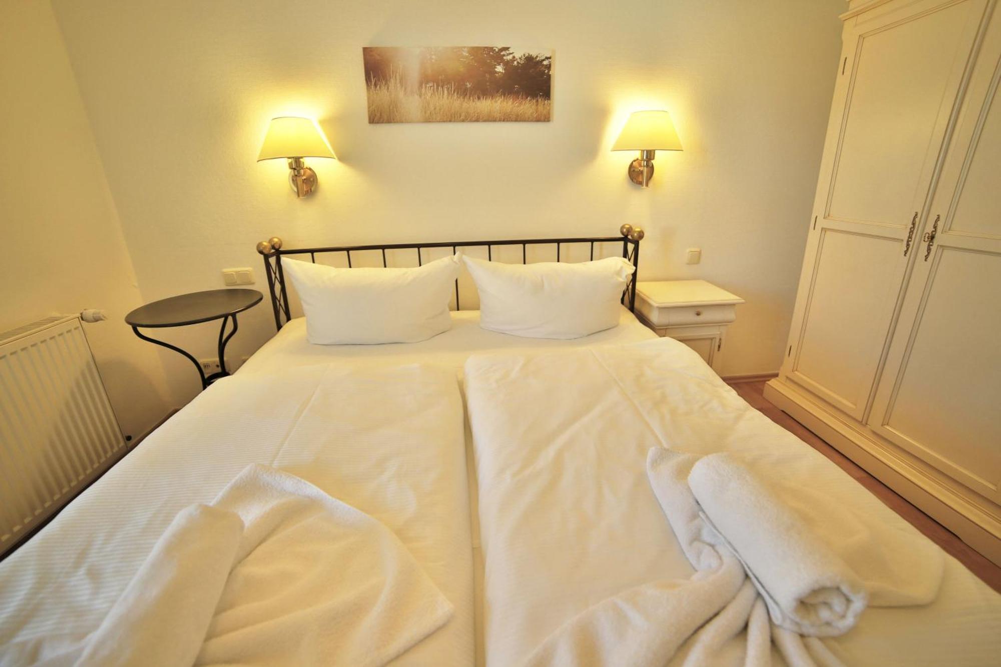 Ferienwohnung Binzer Strandgut Im Haus Jahreszeiten Binz Exteriör bild