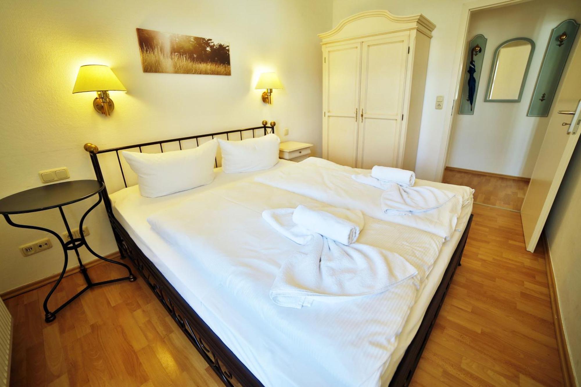 Ferienwohnung Binzer Strandgut Im Haus Jahreszeiten Binz Exteriör bild